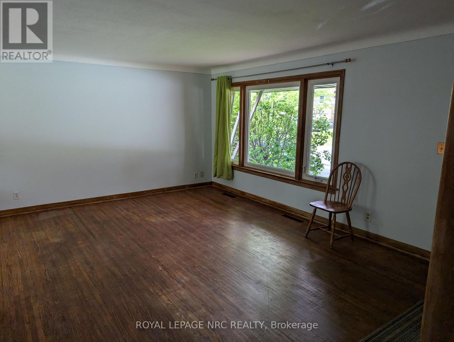6094 Stevens Street E, Niagara Falls, Ontario  L2E 3A3 - Photo 7 - X13172836