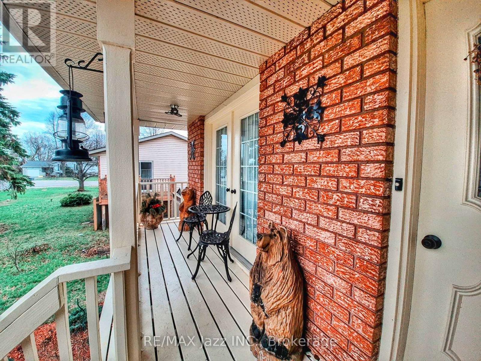 17 Huron Drive, Brighton, Ontario  K0K 1H0 - Photo 2 - X13065668