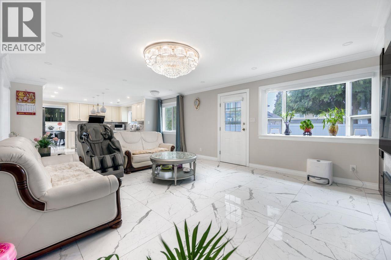 9840 Southgate Place, Richmond, British Columbia  V7A 2N2 - Photo 5 - R3127915