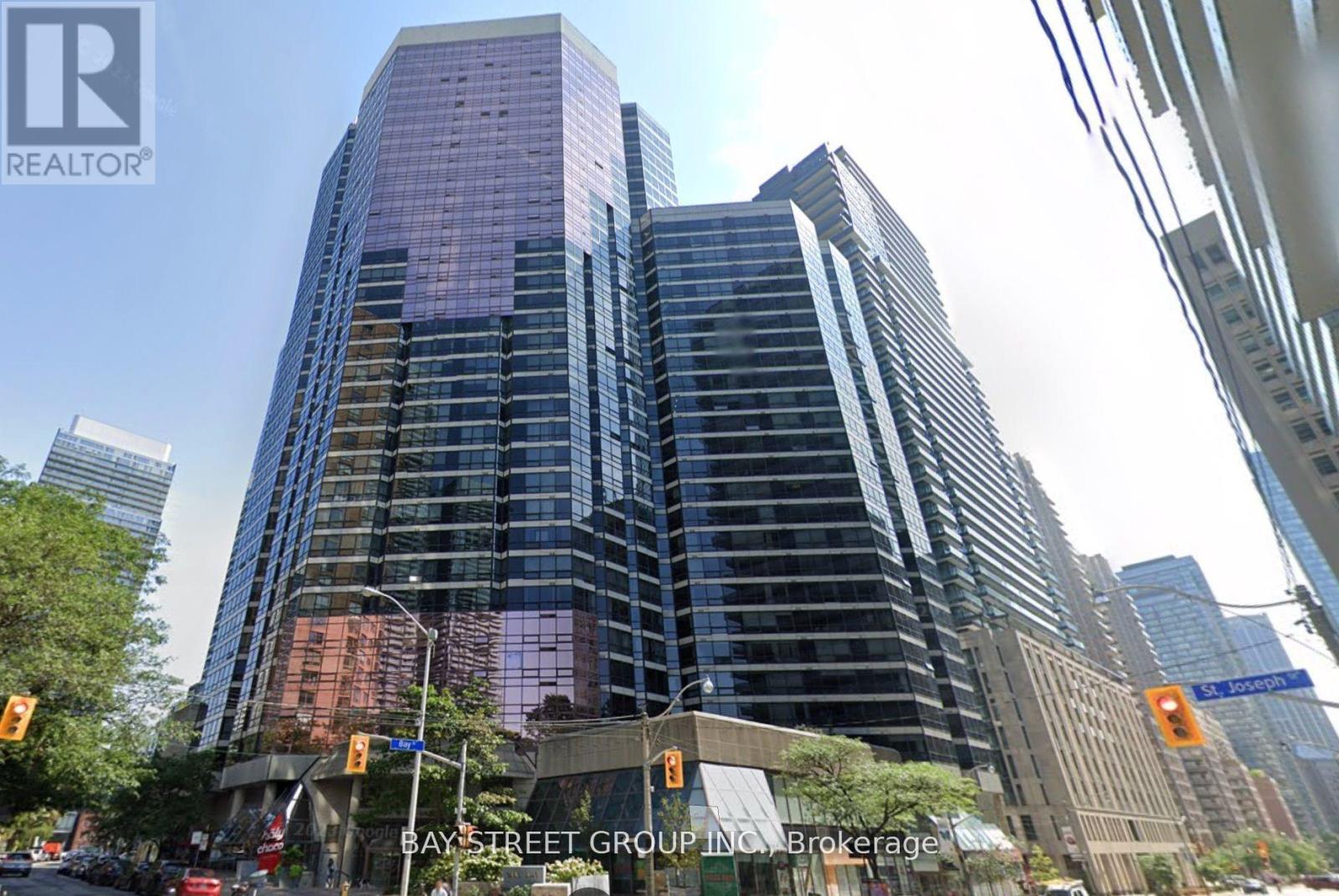 2213 - 1001 BAY STREET, Toronto, Ontario