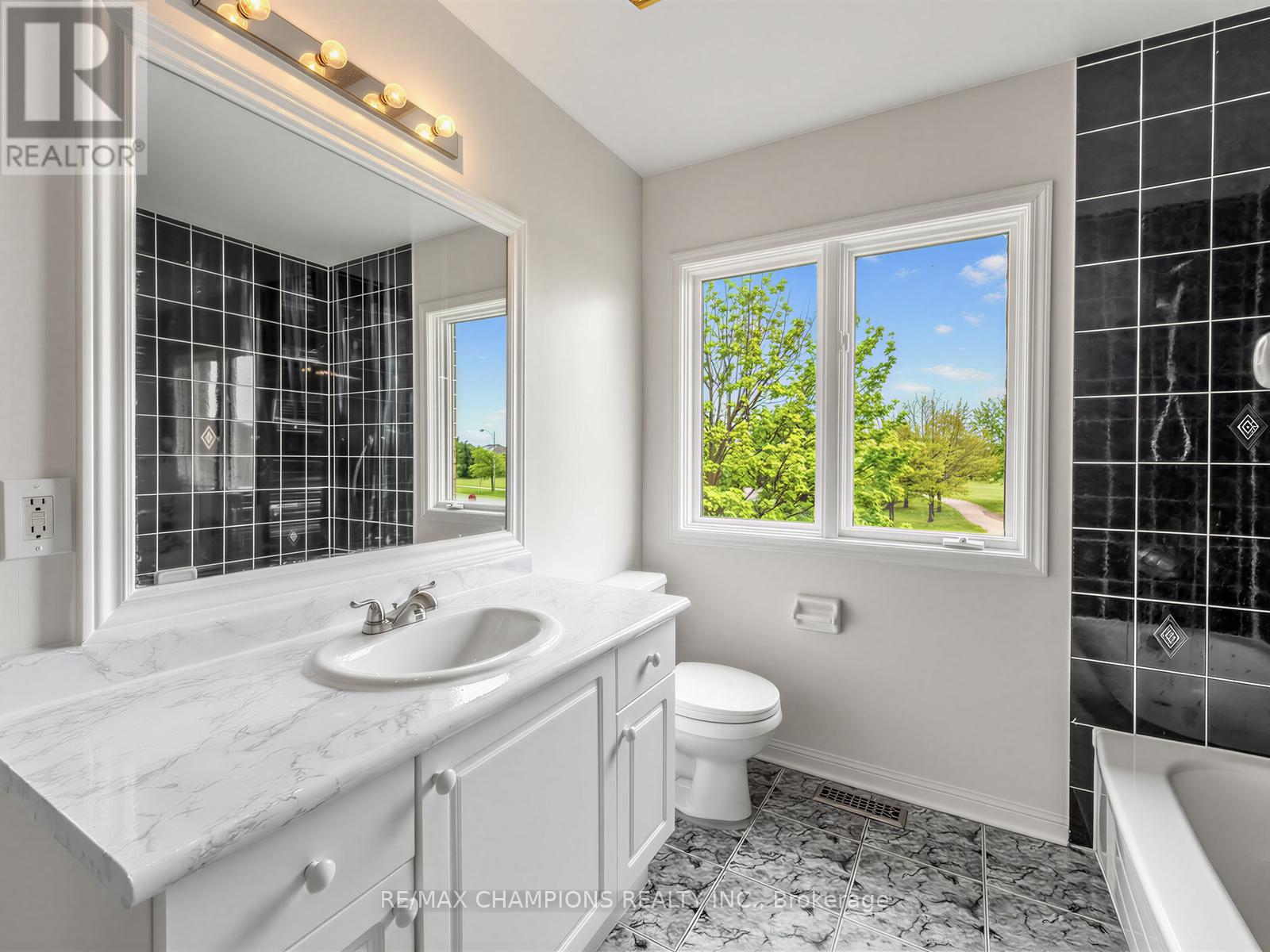 1 Cluster Oak Place, Brampton, Ontario  L6R 1V2 - Photo 27 - W13172828