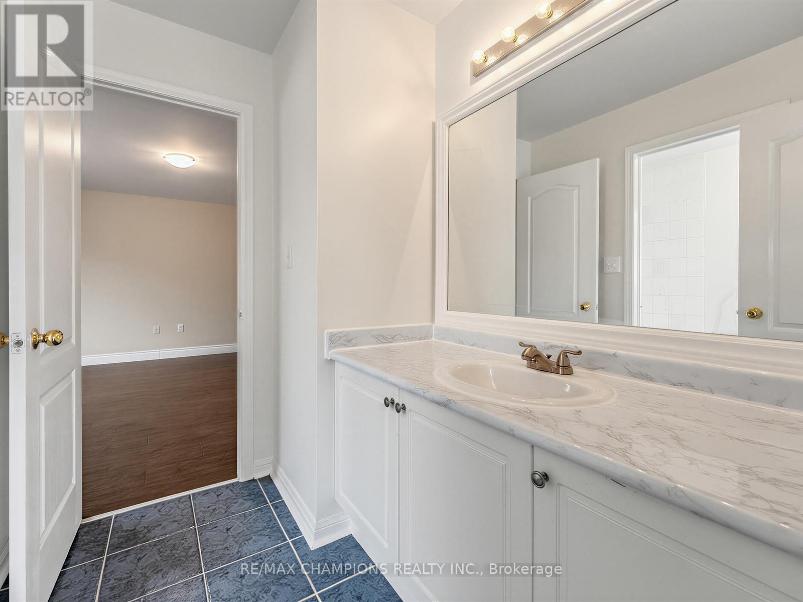 1 Cluster Oak Place, Brampton, Ontario  L6R 1V2 - Photo 30 - W13172828