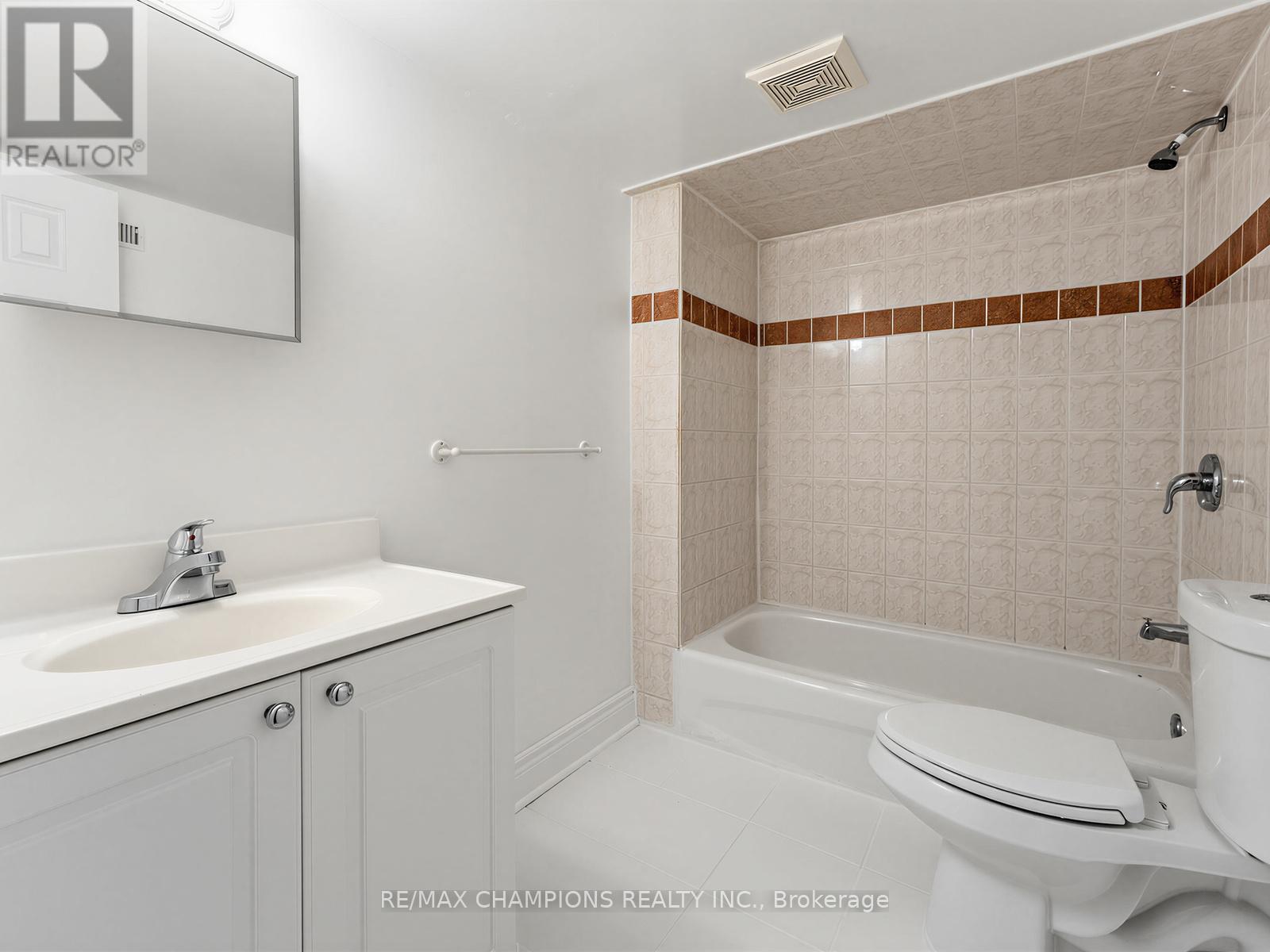 1 Cluster Oak Place, Brampton, Ontario  L6R 1V2 - Photo 38 - W13172828