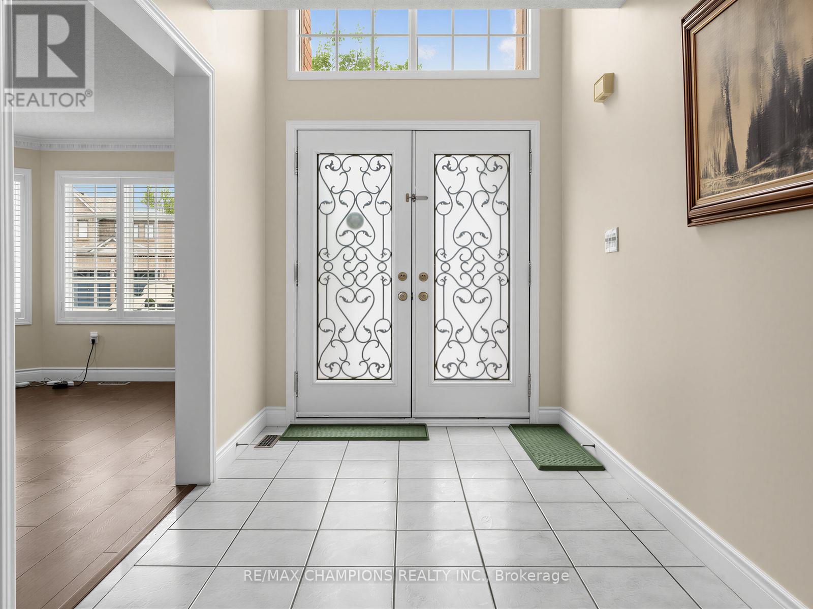 1 Cluster Oak Place, Brampton, Ontario  L6R 1V2 - Photo 7 - W13172828