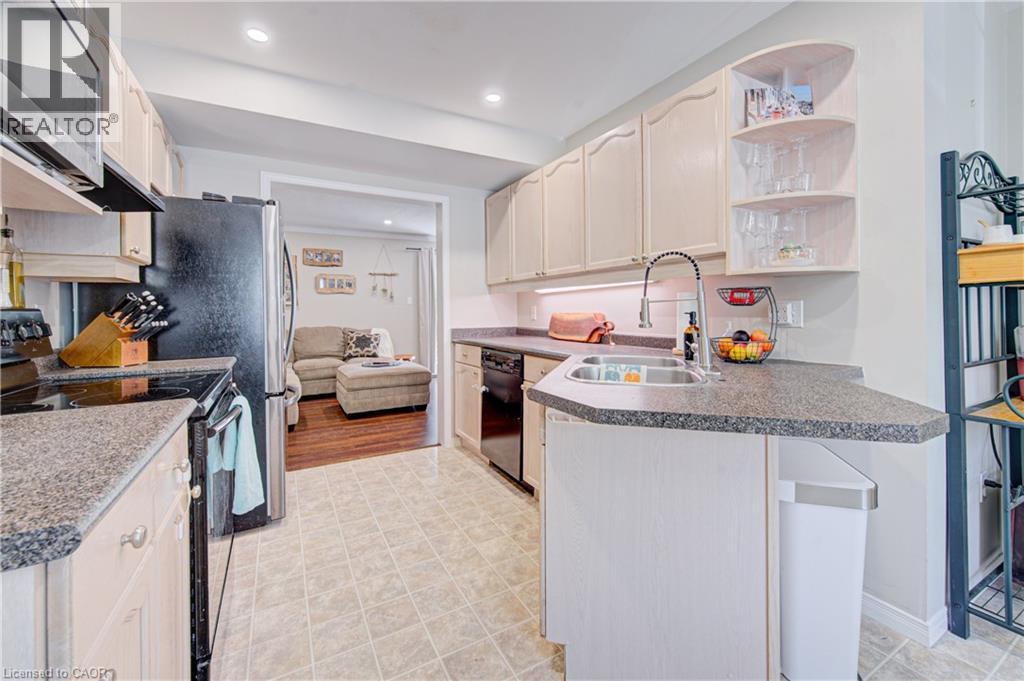 235 Saginaw Parkway Unit# 74, Cambridge, Ontario  N1T 1X4 - Photo 11 - 40826609