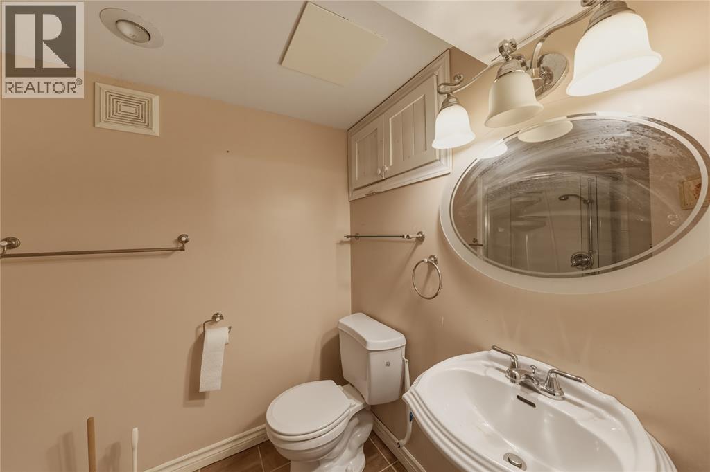 4074 Joe Street, Petrolia, Ontario  N0N 1R0 - Photo 25 - 26007489