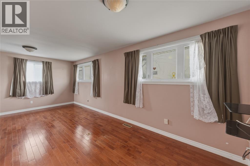 4074 Joe Street, Petrolia, Ontario  N0N 1R0 - Photo 21 - 26007489