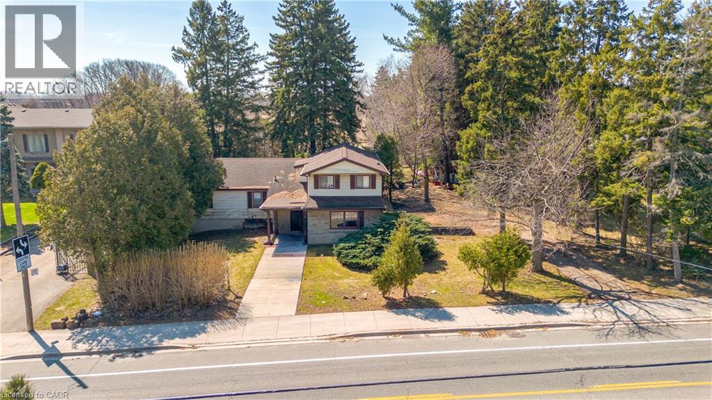 227 Stone Church Road W, Hamilton, Ontario  L9B 1A2 - Photo 3 - 40819820