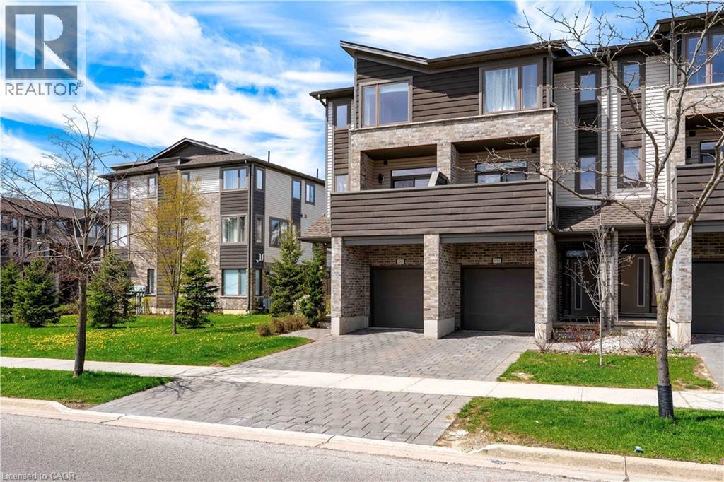 2060 Meadowgate Boulevard, London, Ontario N6M 0H5 - Photo 2 - 40833418