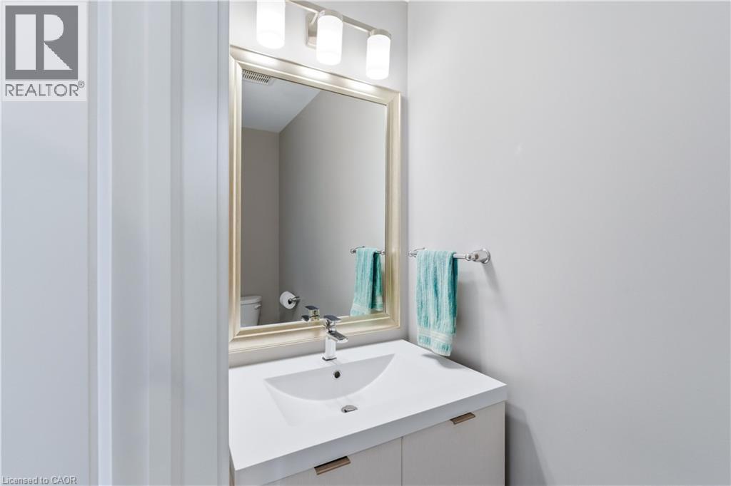 2060 Meadowgate Boulevard, London, Ontario N6M 0H5 - Photo 25 - 40833418