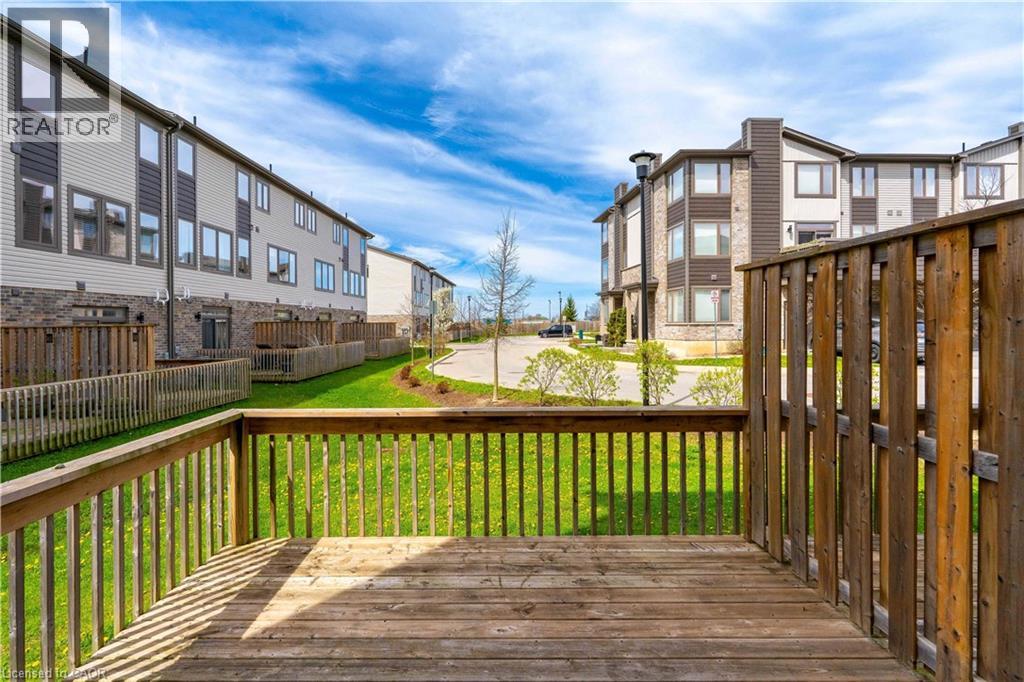 2060 Meadowgate Boulevard, London, Ontario N6M 0H5 - Photo 41 - 40833418