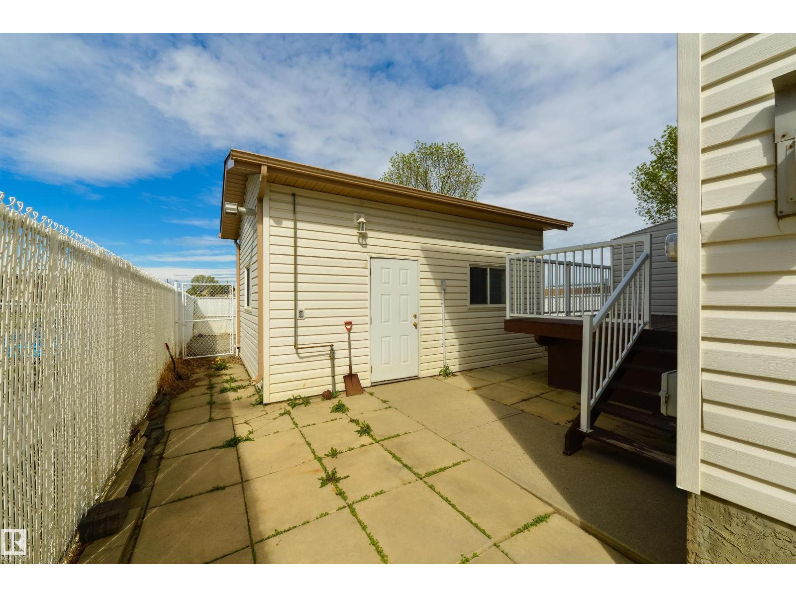 5604 Garden Meadows Dr, Wetaskiwin, Alberta  T9A 3S5 - Photo 3 - E4489938