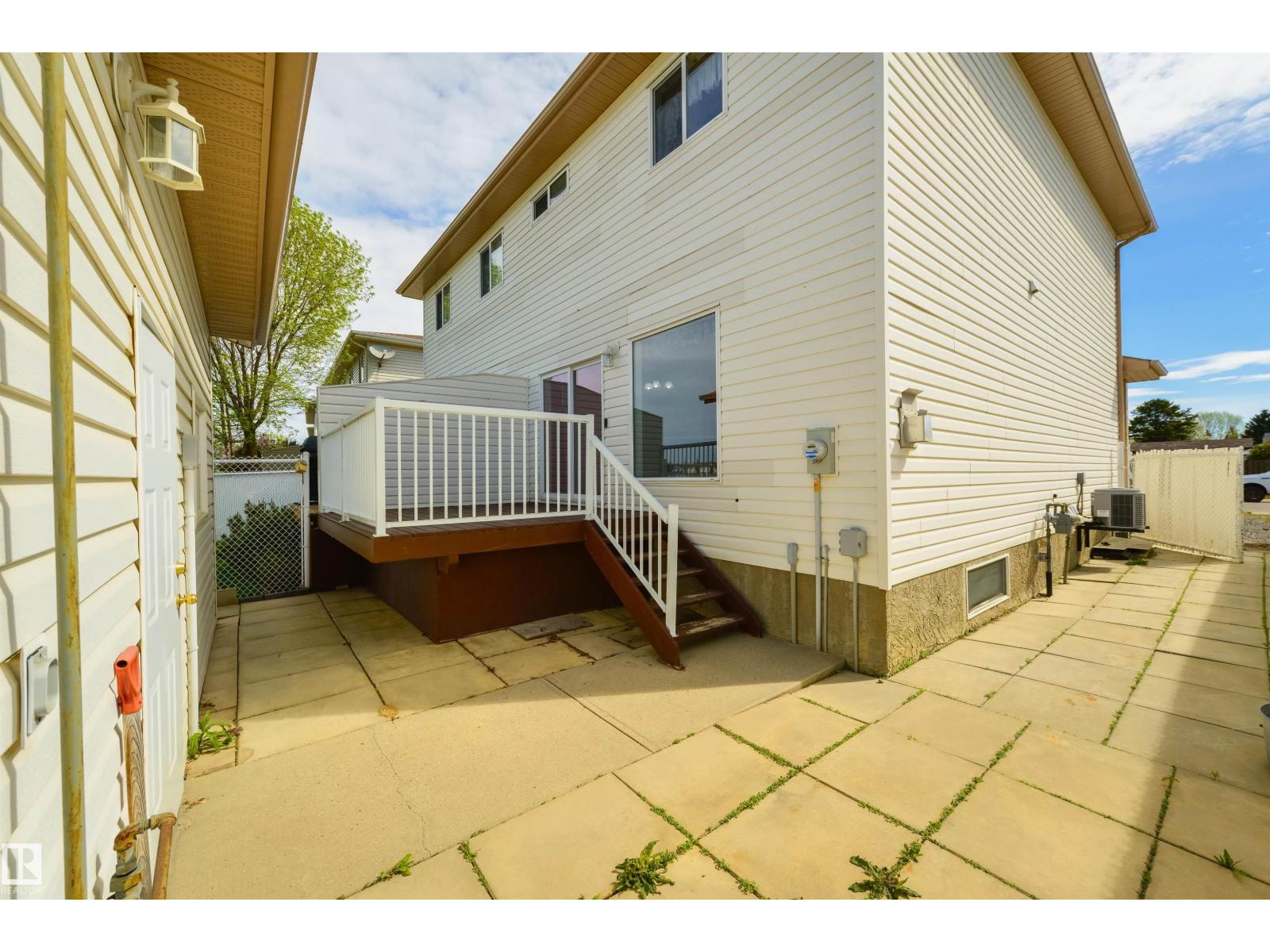 5604 Garden Meadows Dr, Wetaskiwin, Alberta  T9A 3S5 - Photo 4 - E4489938