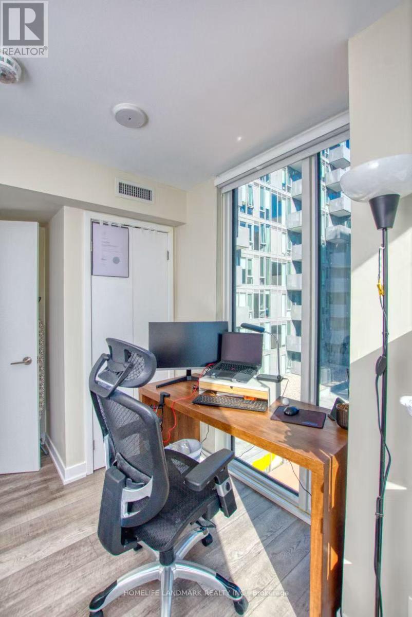 402 - 38 Monte Kwinter Court, Toronto, Ontario  M3H 0E2 - Photo 12 - C13172840