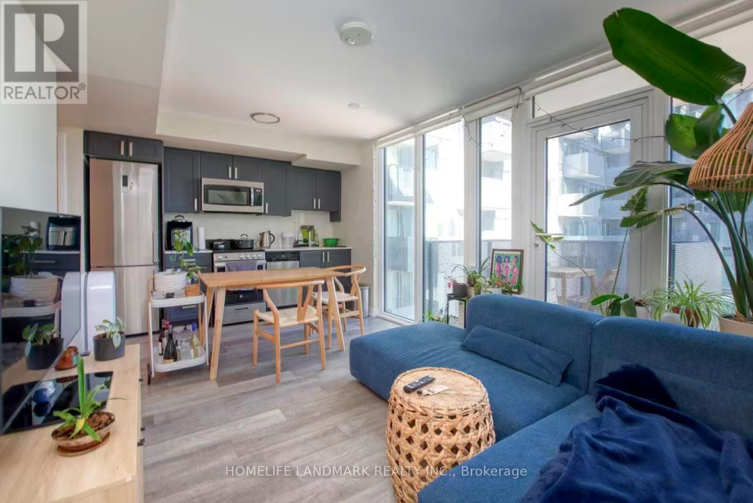 402 - 38 Monte Kwinter Court, Toronto, Ontario  M3H 0E2 - Photo 2 - C13172840