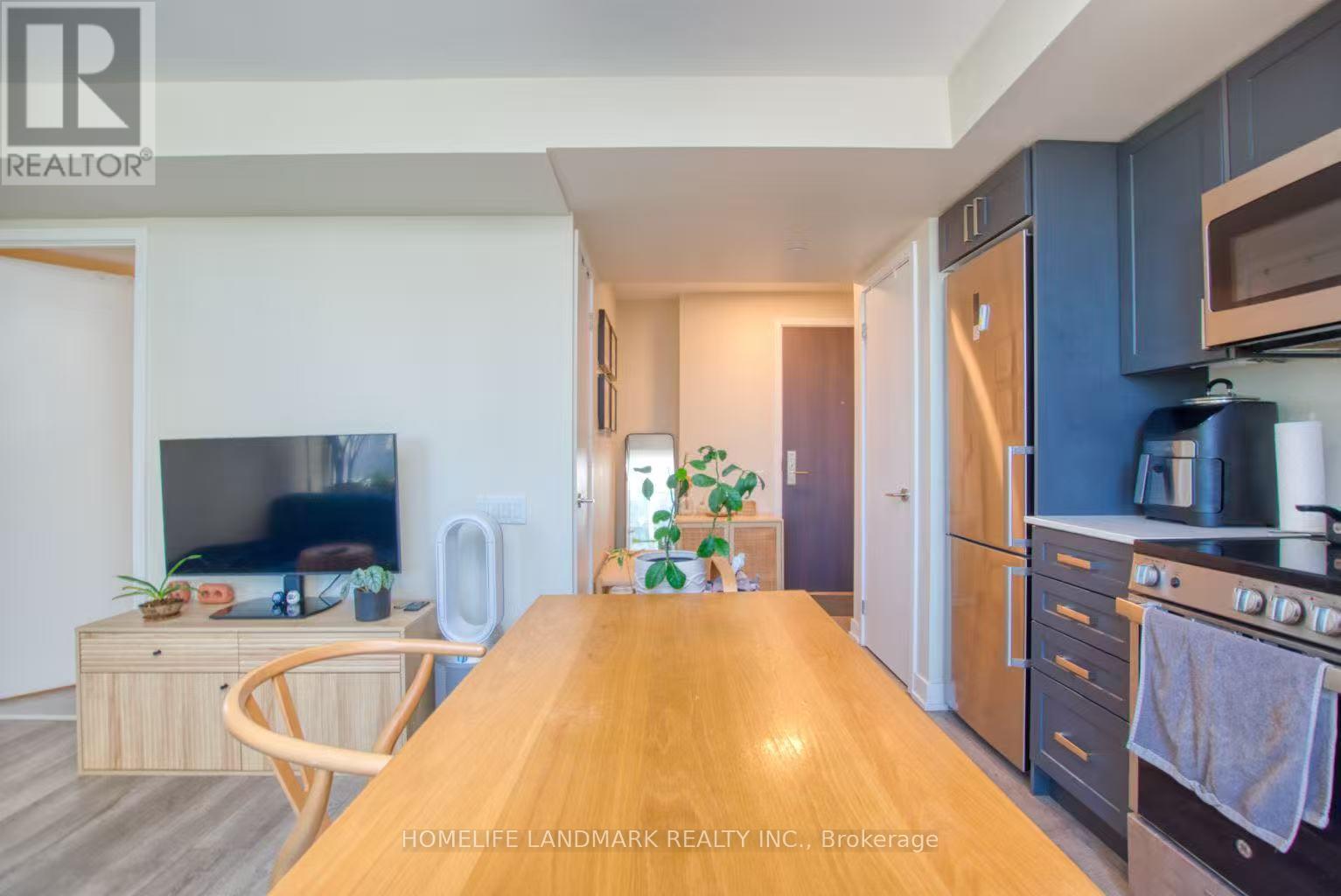 402 - 38 Monte Kwinter Court, Toronto, Ontario  M3H 0E2 - Photo 6 - C13172840