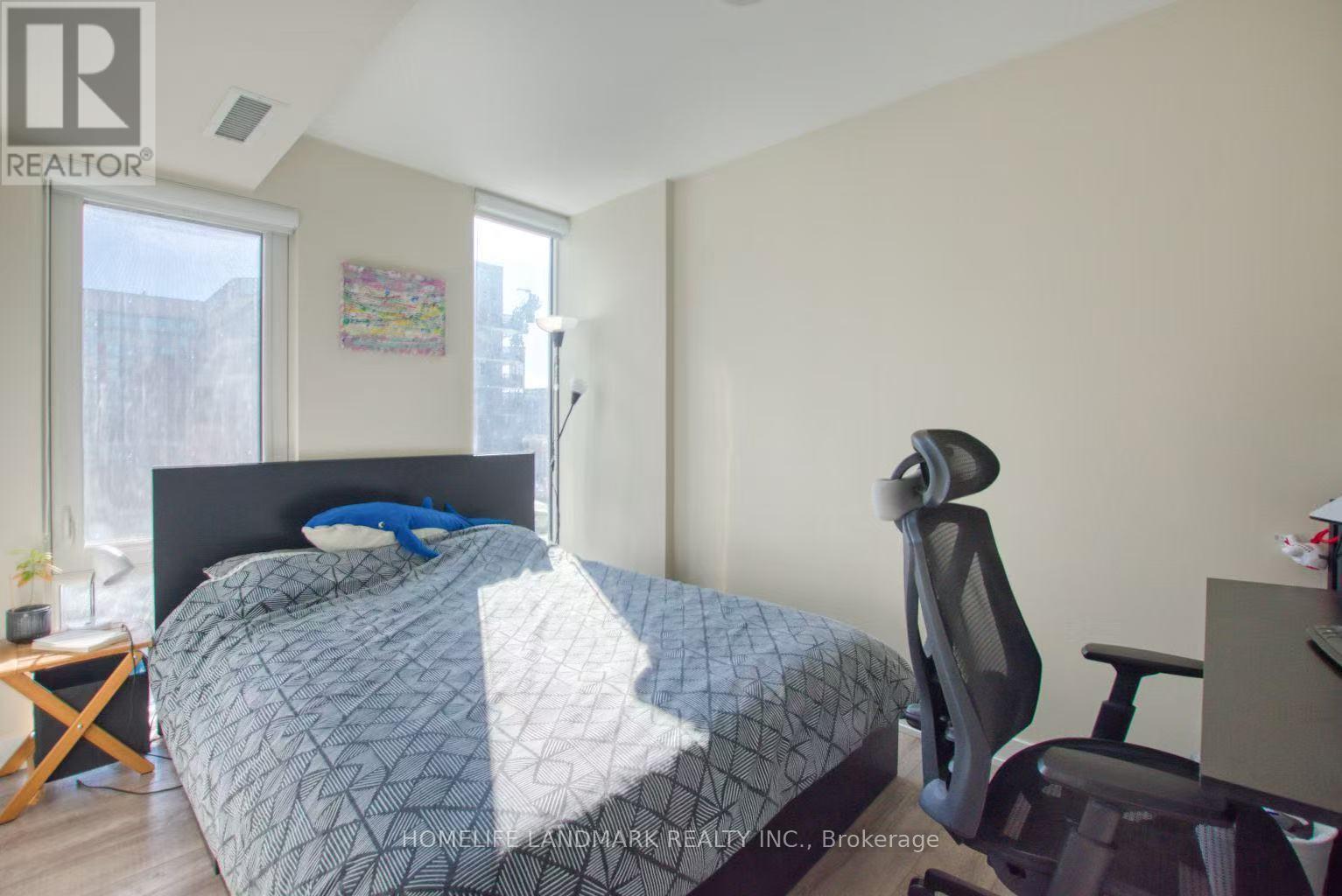 402 - 38 Monte Kwinter Court, Toronto, Ontario  M3H 0E2 - Photo 8 - C13172840