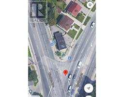 104 DANFORTH ROAD, Toronto, Ontario