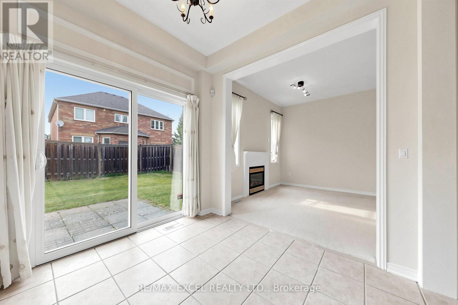 42 Chasser Drive, Markham, Ontario  L6E 1S6 - Photo 16 - N13172850