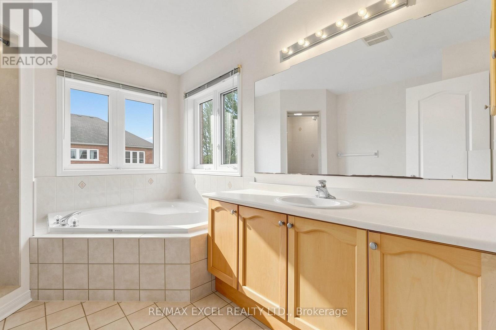 42 Chasser Drive, Markham, Ontario  L6E 1S6 - Photo 33 - N13172850
