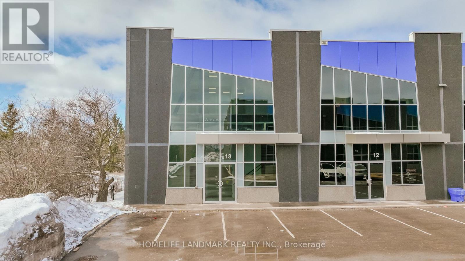 13 Main - 135 Addison Hall Circle, Aurora, Ontario  L4G 7C7 - Photo 6 - N13172878