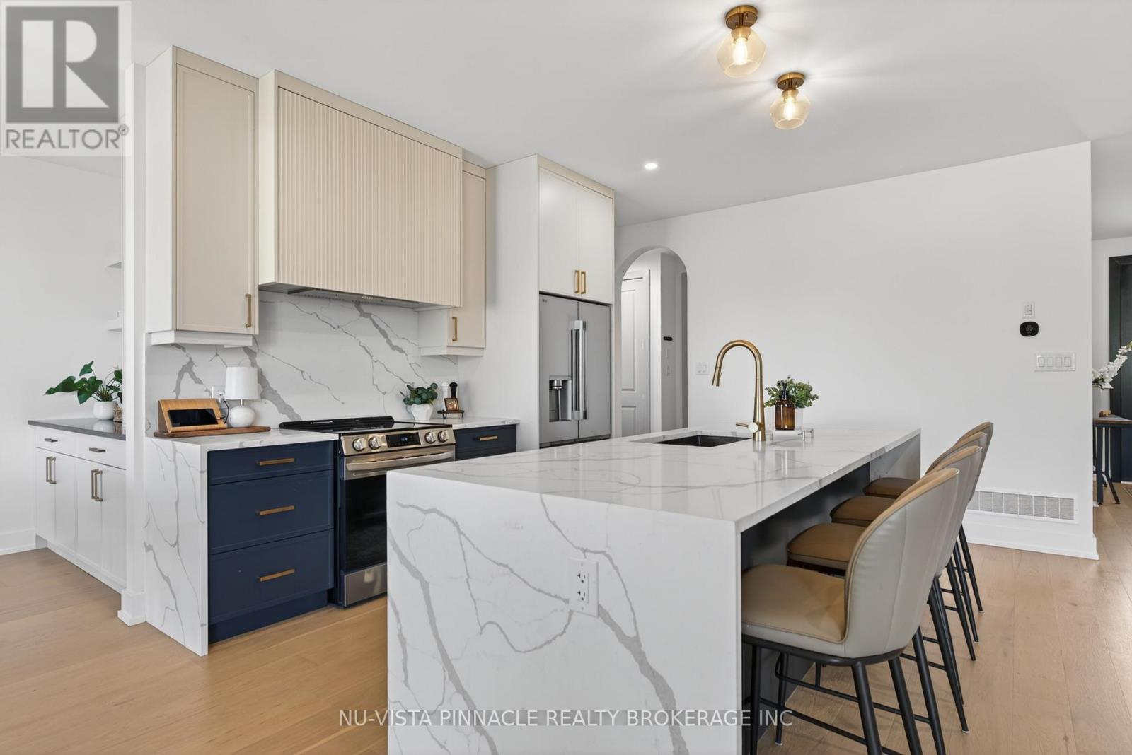 4119 Fallingbrook Road, London South, Ontario  N6P 0H8 - Photo 14 - X13169380