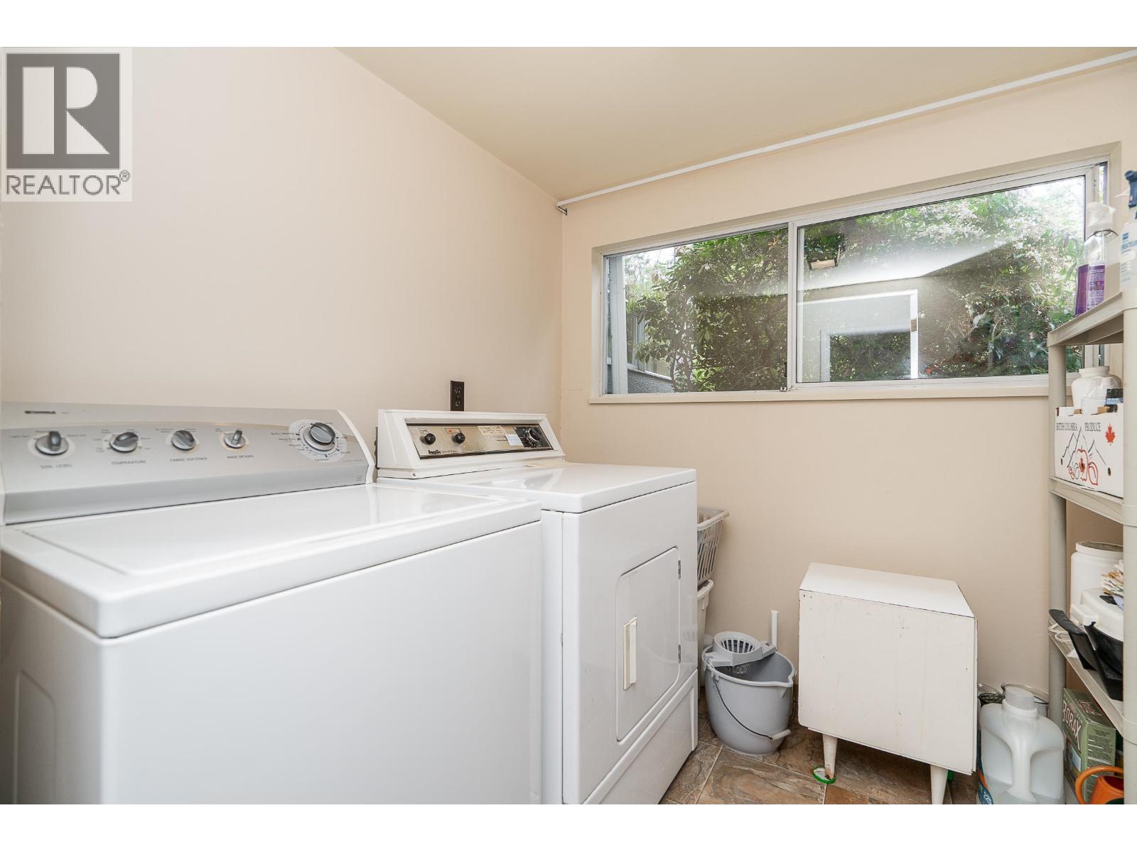612 Hillcrest Street, Coquitlam, British Columbia  V3J 6N8 - Photo 23 - R3127503