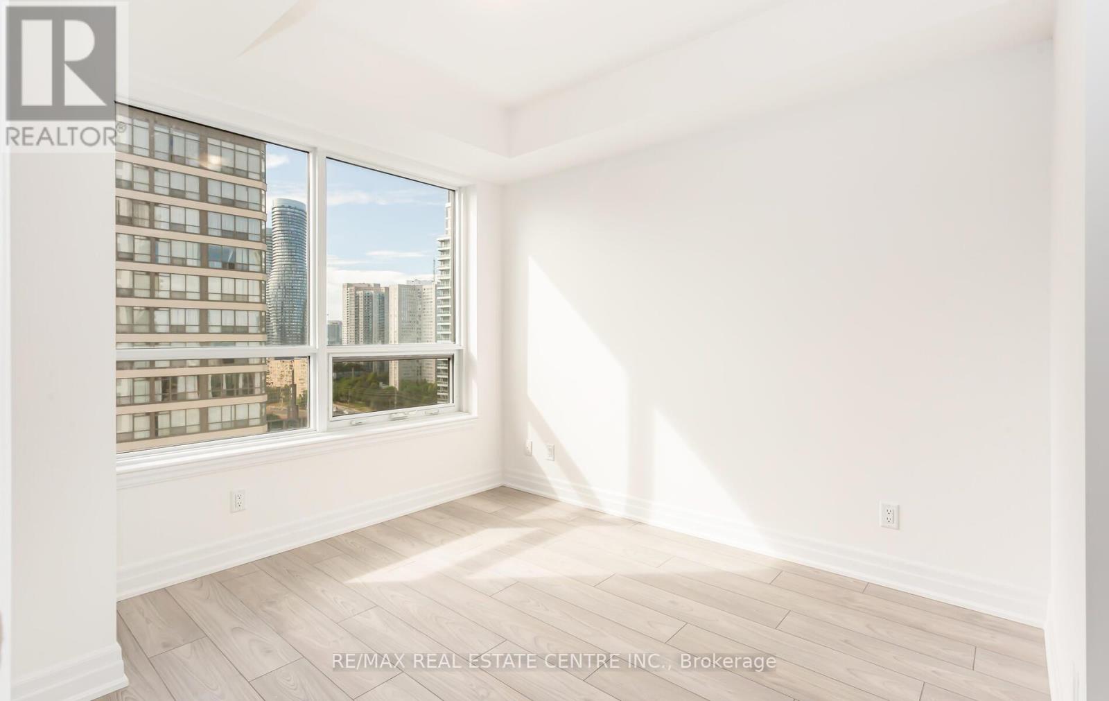 1610 - 36 Elm Drive W, Mississauga, Ontario  L5B 1L9 - Photo 16 - W13172854