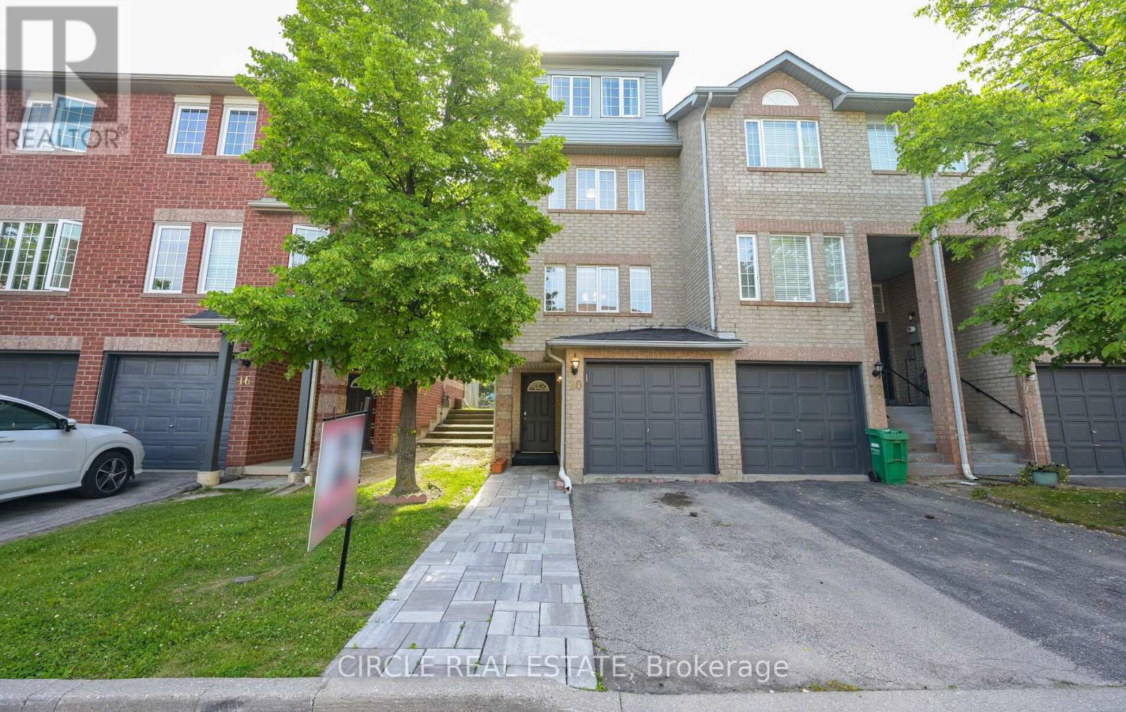 20 - 20 SPADINA ROAD, Brampton, Ontario