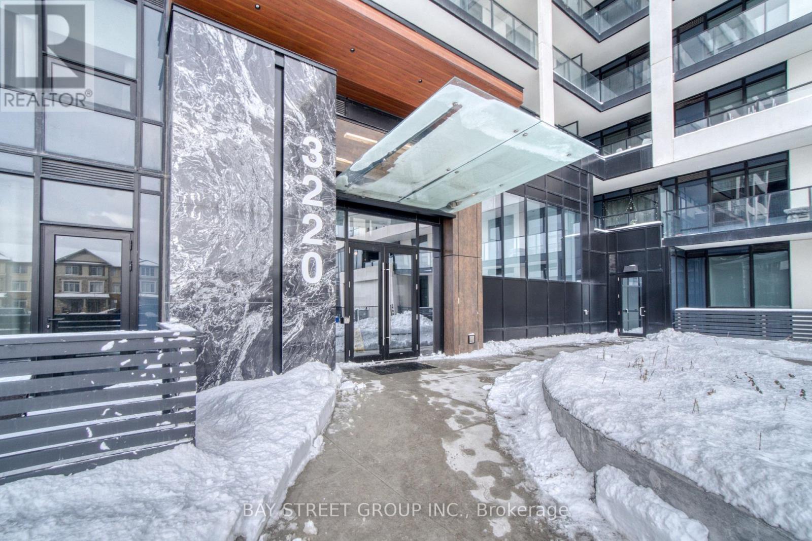 408 - 3220 William Coltson Avenue, Oakville, Ontario  L6H 7X9 - Photo 3 - W13172874