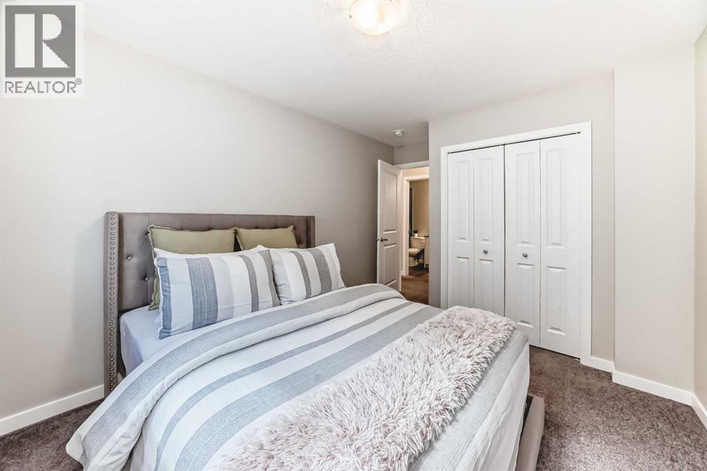 33 Sundown Avenue, Cochrane, Alberta  T4C 2T3 - Photo 30 - A2313519