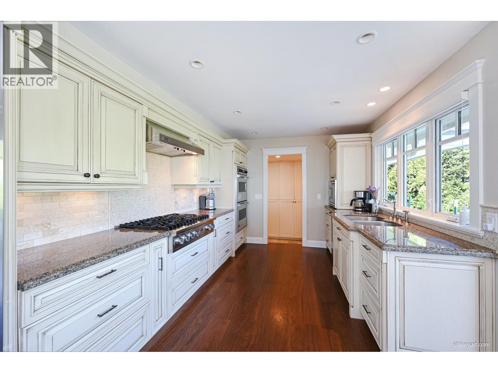 1444 Sandhurst Place, West Vancouver, British Columbia  V7S 2P3 - Photo 11 - R3127339