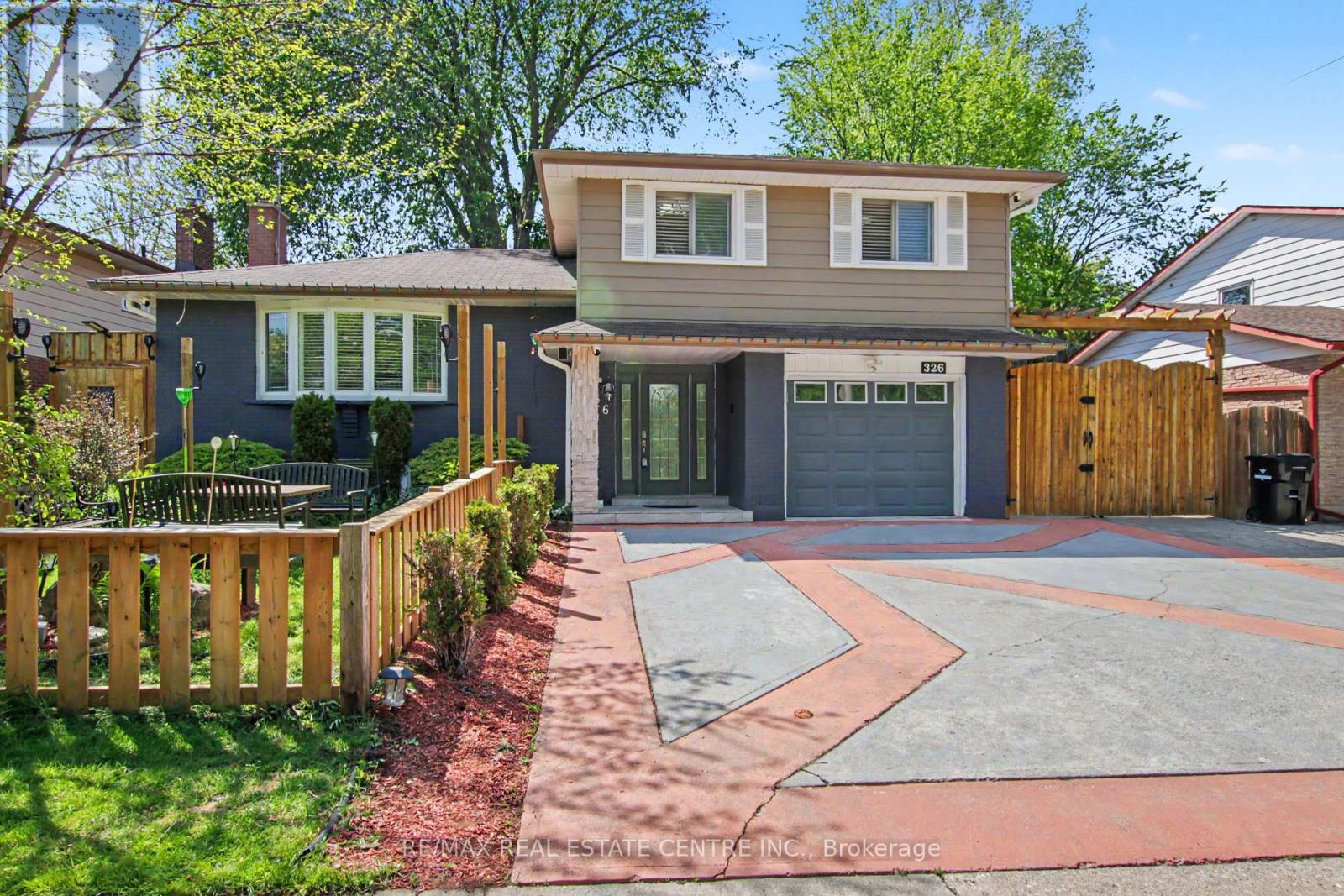 326 MANCHESTER ROAD, Kitchener, Ontario