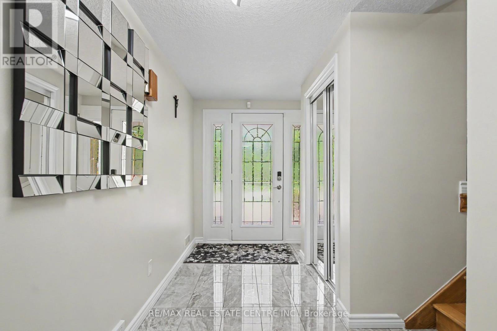 326 Manchester Road, Kitchener, Ontario  N2B 1A4 - Photo 7 - X13172848