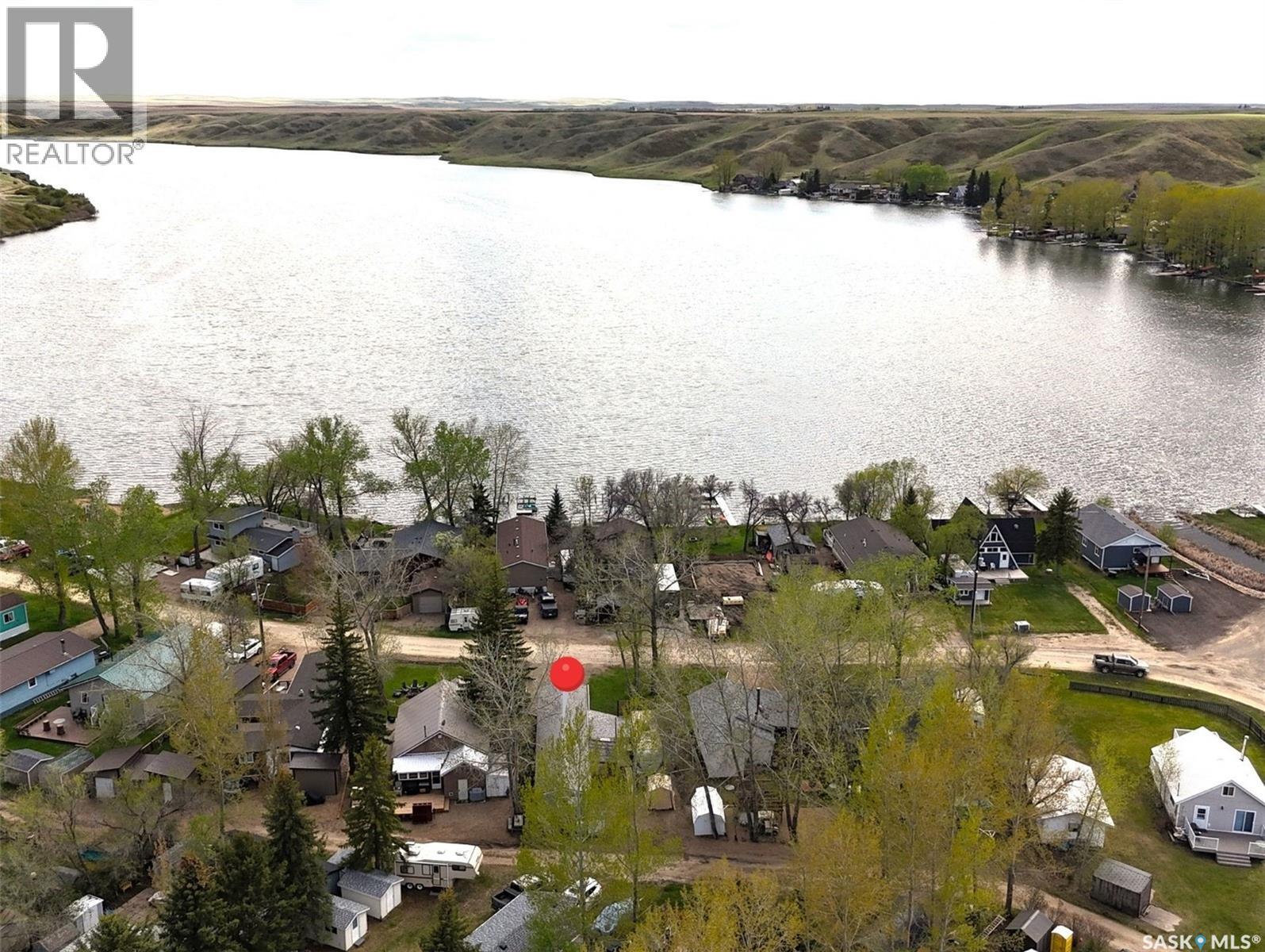205 Elim Drive, Lac Pelletier Rm No. 107, Saskatchewan  S0N 2Y0 - Photo 2 - SK036930