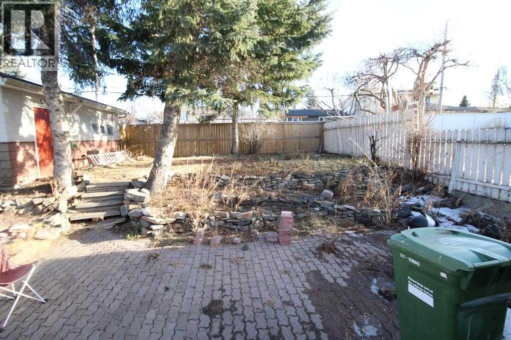 3824 Brantford Drive NW, Calgary, Alberta  T2L 1H9 - Photo 19 - A2281541