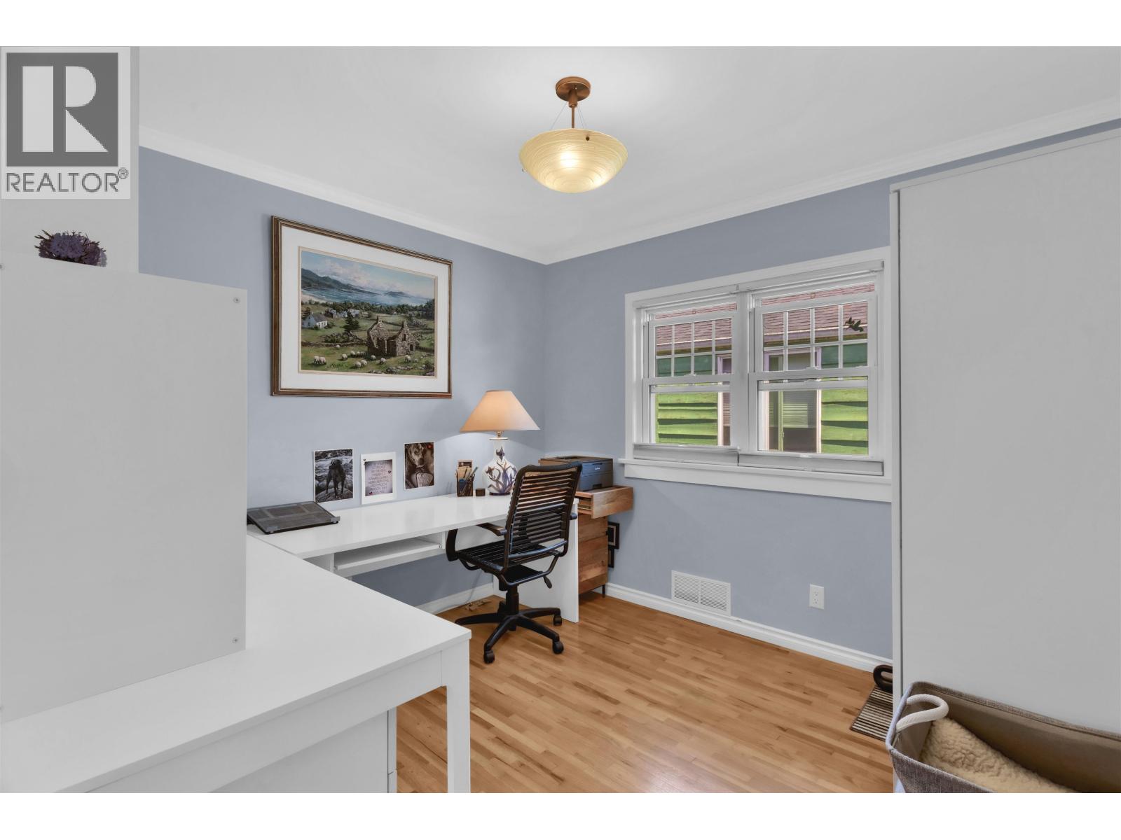 901 Calverhall Street, North Vancouver, British Columbia  V7L 1Y1 - Photo 14 - R3127473