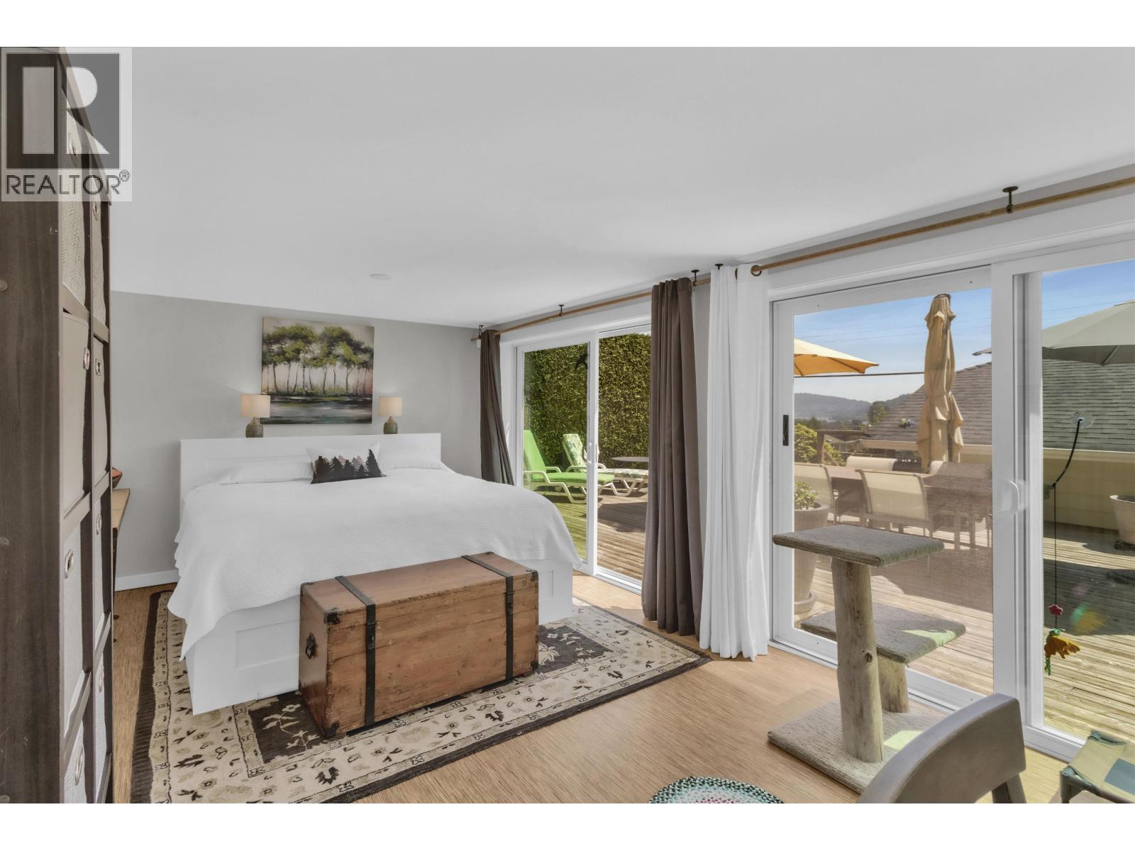 901 Calverhall Street, North Vancouver, British Columbia  V7L 1Y1 - Photo 18 - R3127473