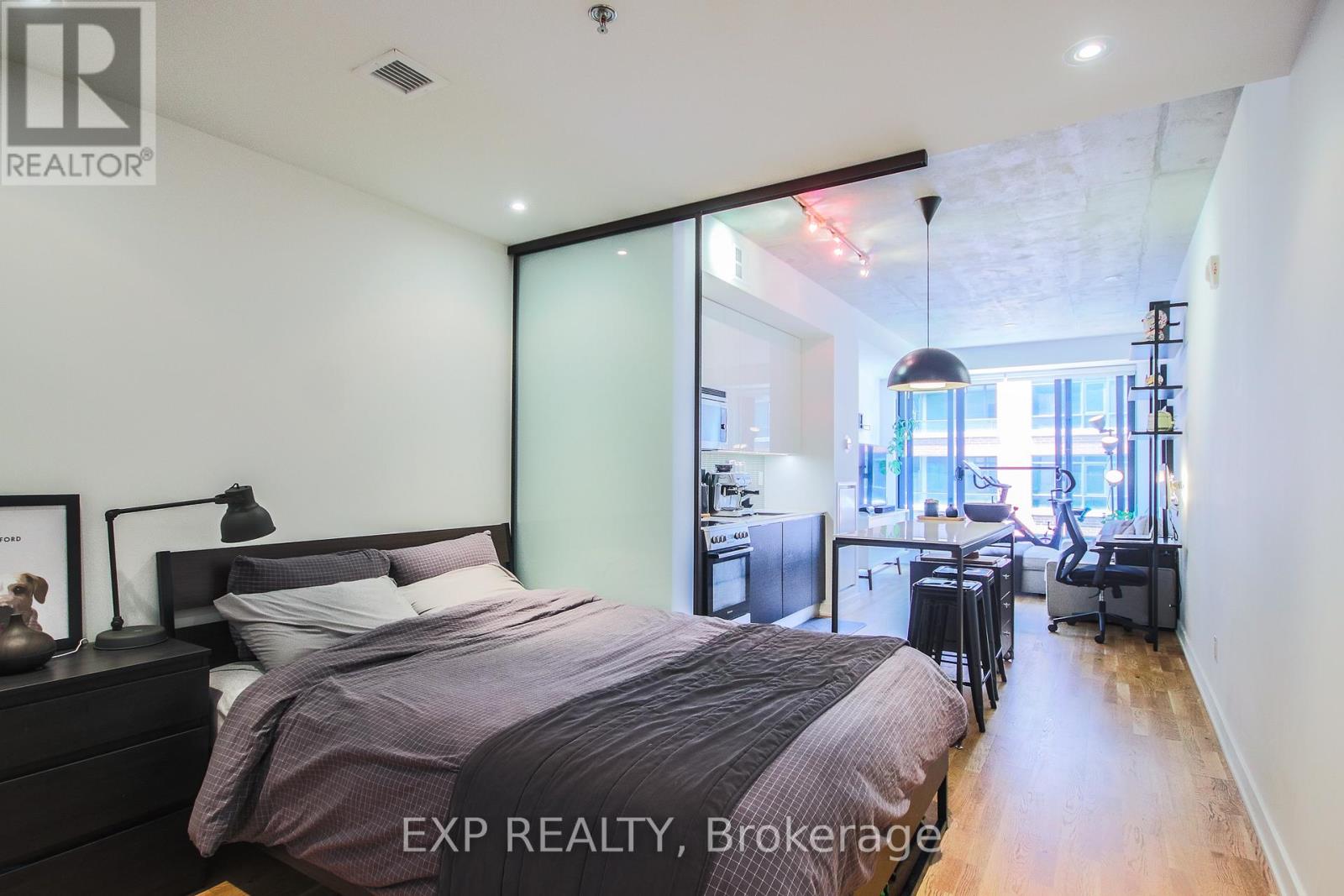 411 - 8 Dovercourt Road, Toronto, Ontario  M6J 0B6 - Photo 10 - C13172918