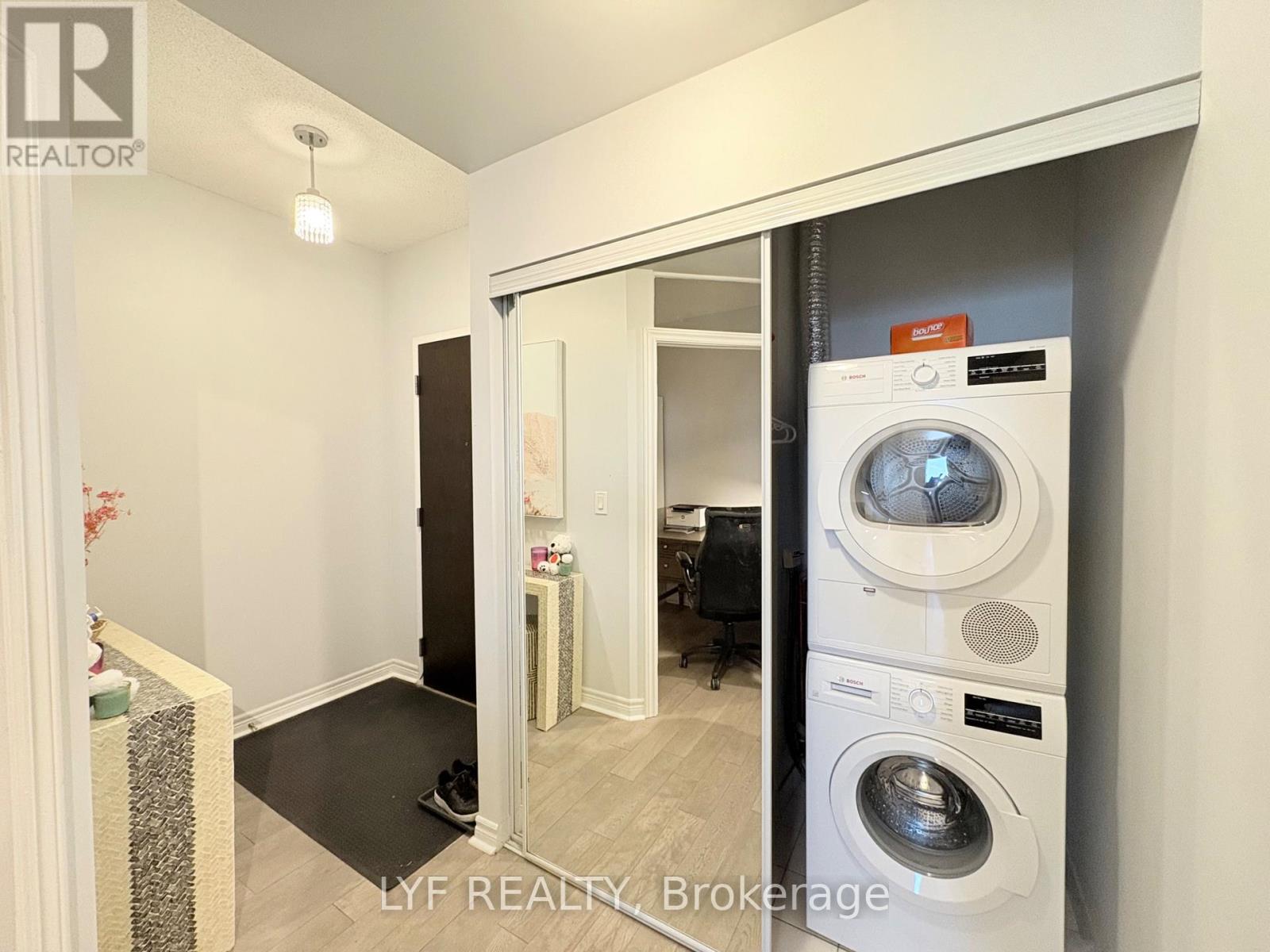 3802 - 761 Bay Street, Toronto, Ontario  M5G 2R2 - Photo 30 - C13172920