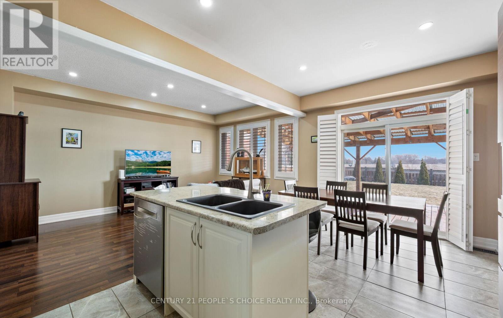 17 Wagner Crescent, Essa, Ontario  L3W 0P4 - Photo 19 - N13172936