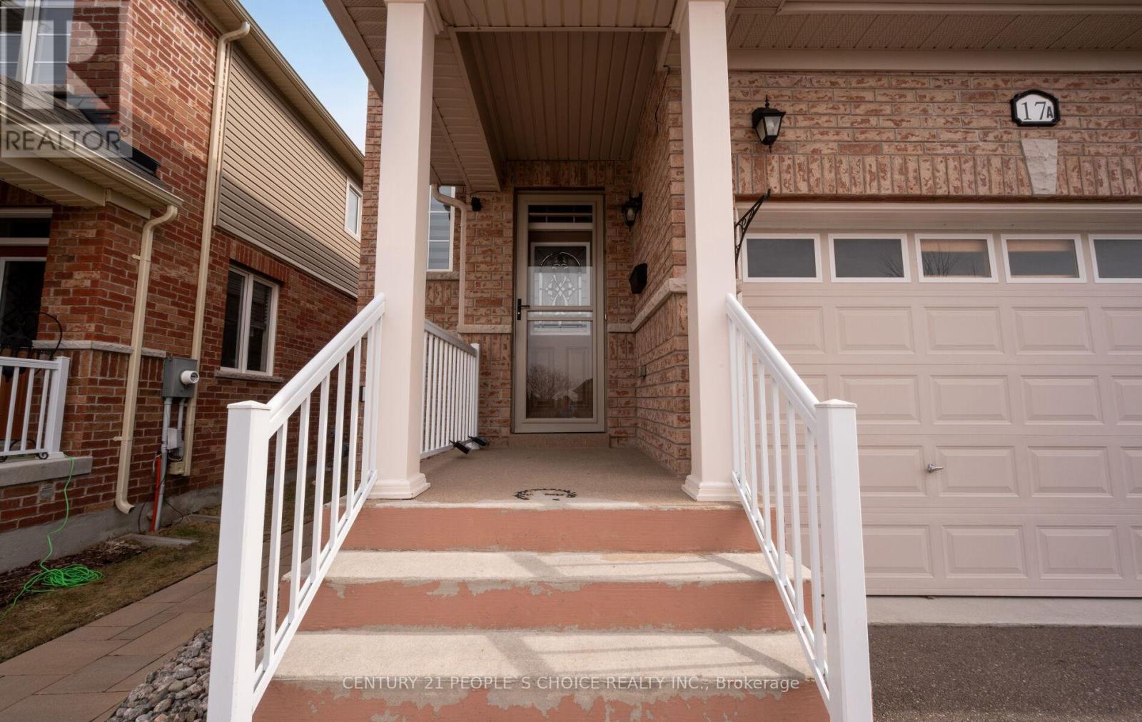 17 Wagner Crescent, Essa, Ontario  L3W 0P4 - Photo 2 - N13172936
