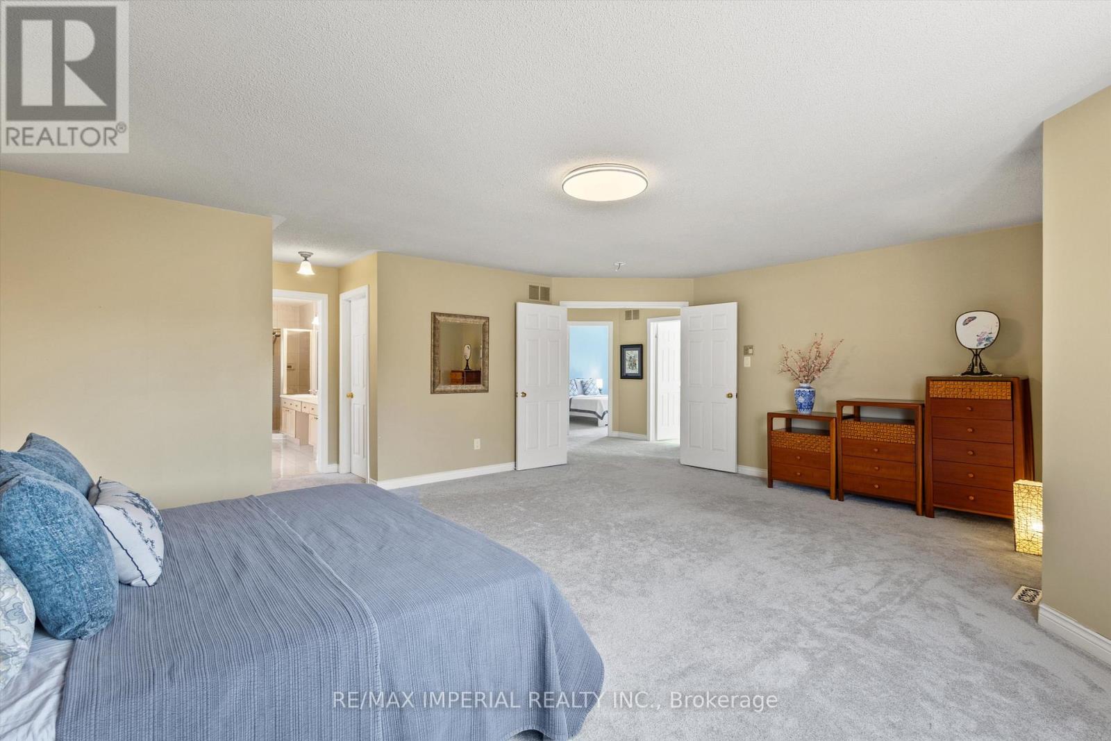 2044 Schoolmaster Circle, Oakville, Ontario  L6M 3A1 - Photo 23 - W13172898