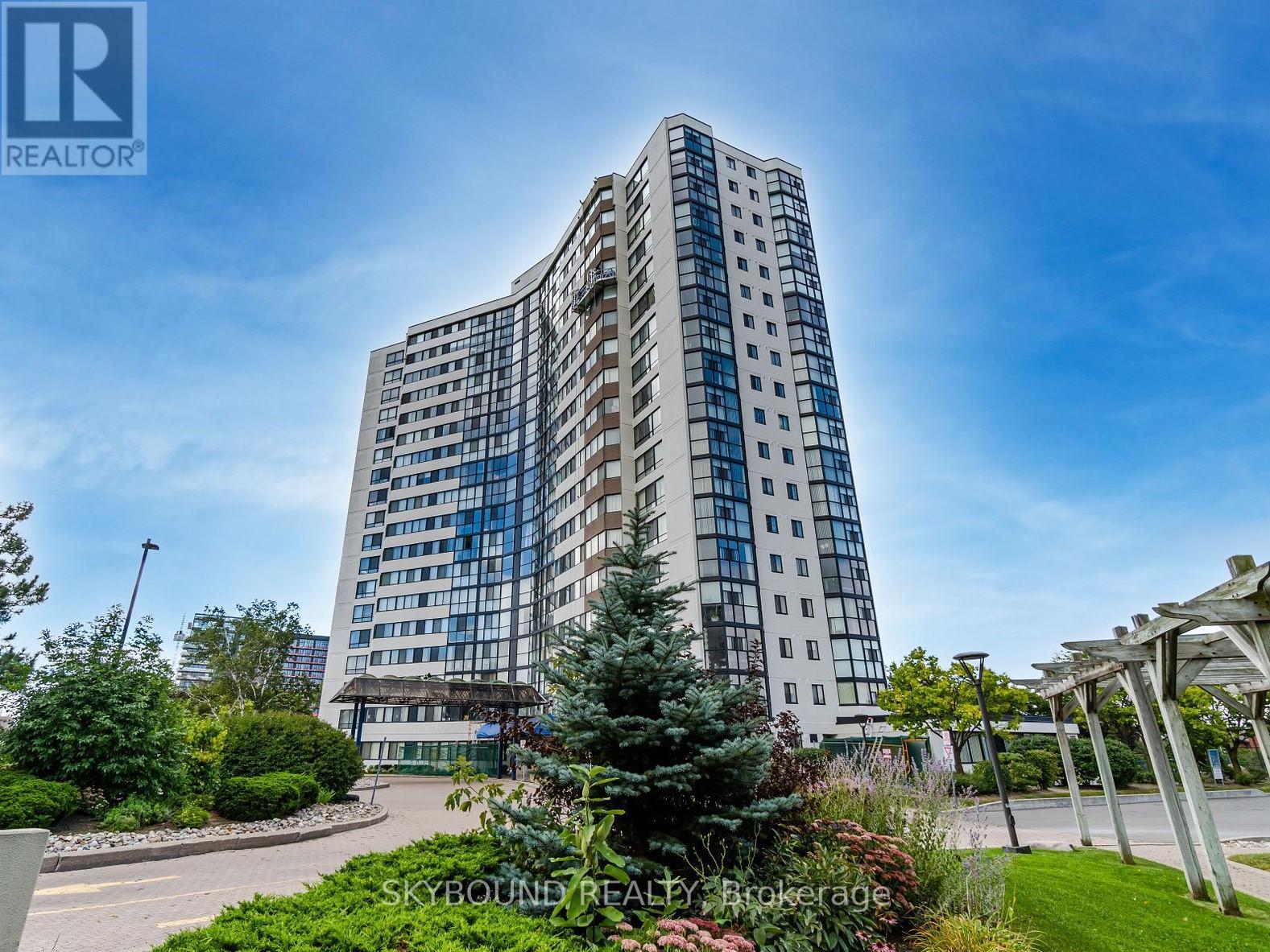 301 - 1360 RATHBURN ROAD, Mississauga, Ontario