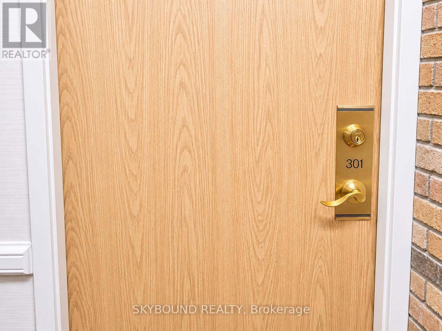 301 - 1360 Rathburn Road, Mississauga, Ontario  L4W 4H4 - Photo 6 - W13172900