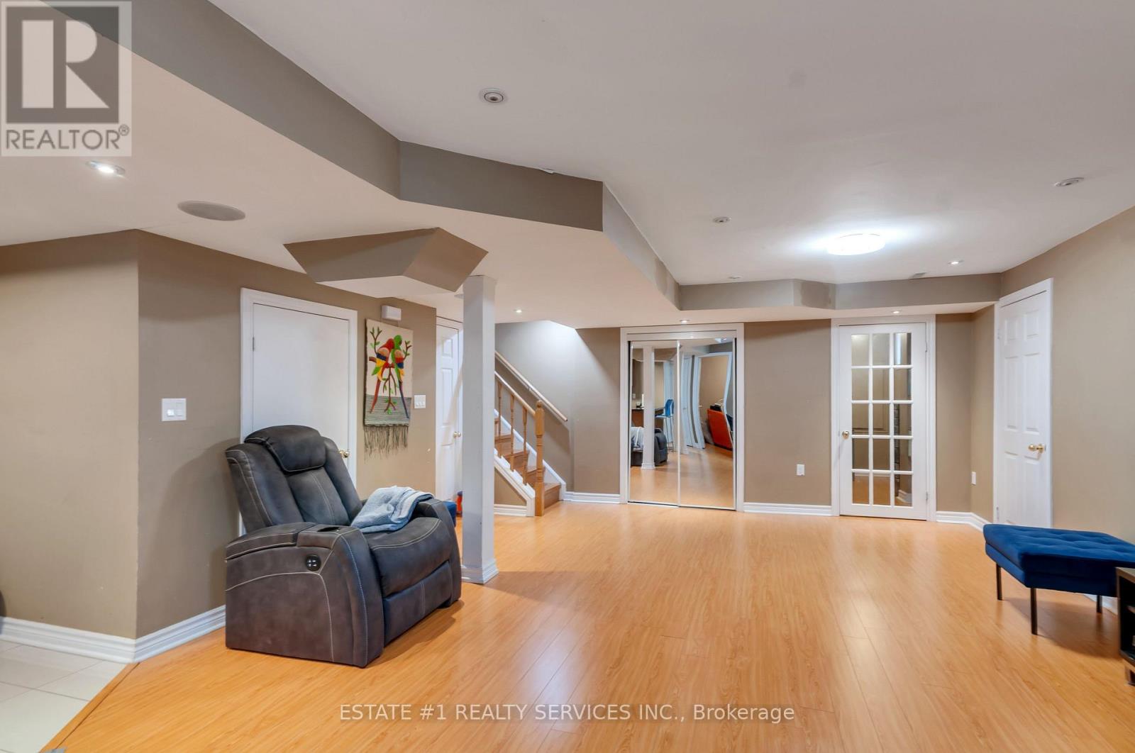 7448 Village Walk, Mississauga, Ontario  L5W 2V7 - Photo 36 - W13172902