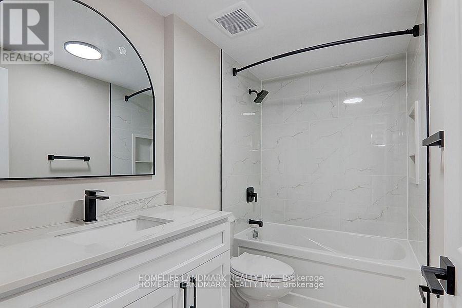 20 Heggie Road, Brampton, Ontario  L6V 2K3 - Photo 9 - W13172910
