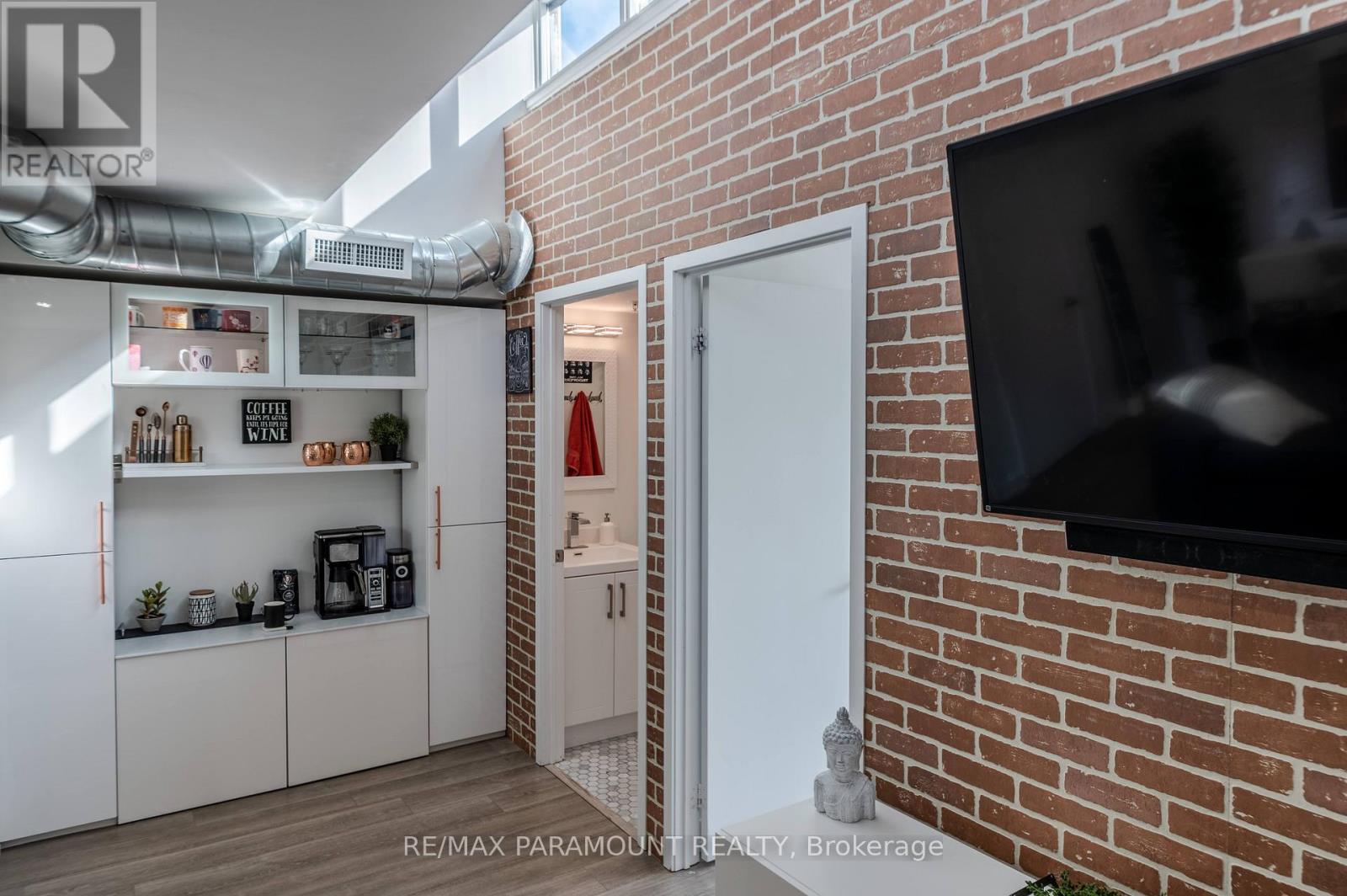 315 - 1410 Dupont Road, Toronto, Ontario  M6H 0B6 - Photo 10 - W13172932