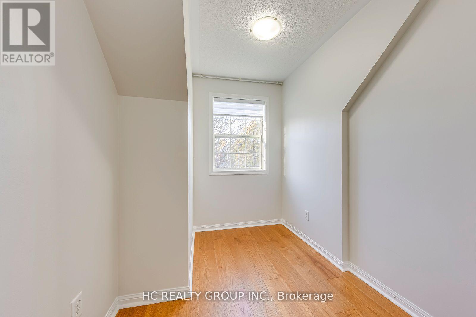 3045 Abernathy Way, Oakville, Ontario  L6M 5C1 - Photo 17 - W13172954