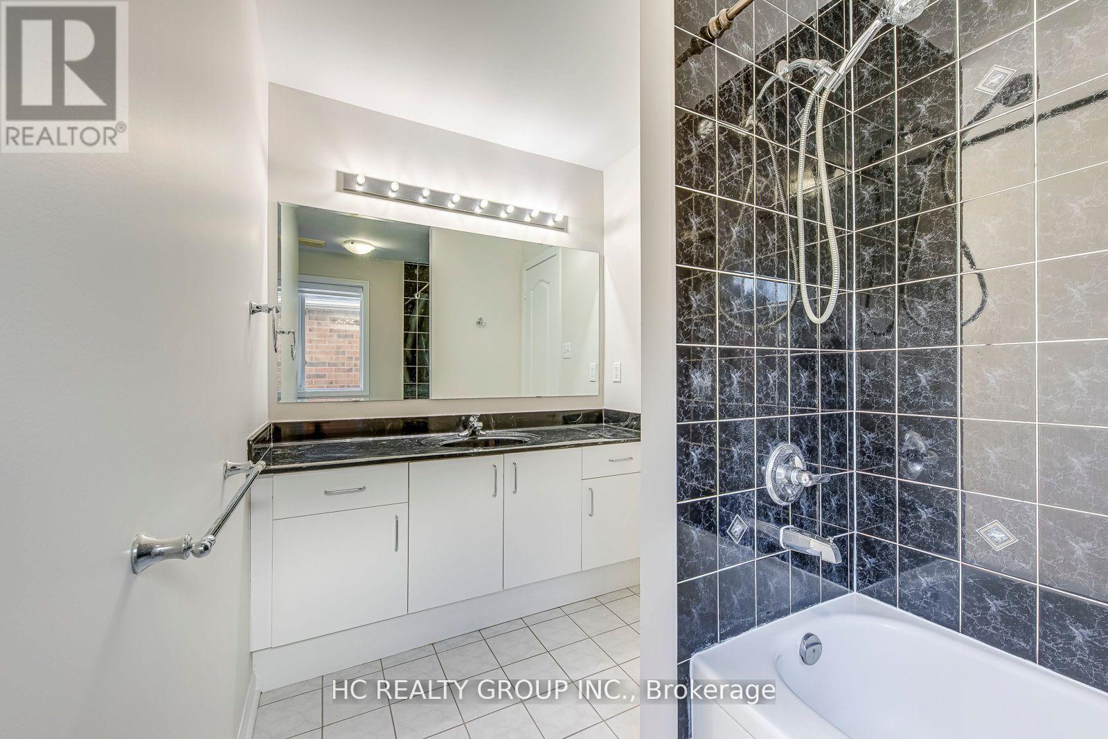 3045 Abernathy Way, Oakville, Ontario  L6M 5C1 - Photo 21 - W13172954